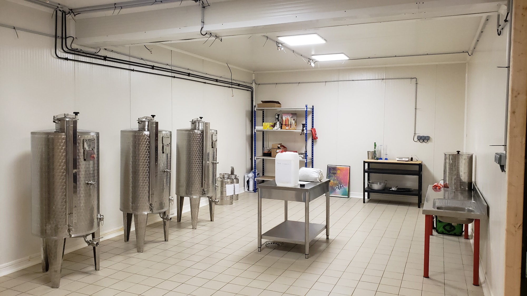 La zone de production de l'Entropie, distillerie de spiritueux située à Autrans-Méaudre en Vercors